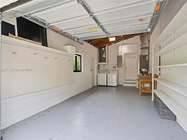 517 Palermo Ave — Photo 31