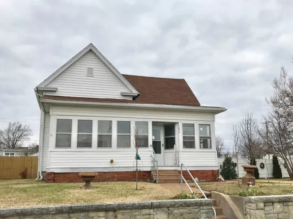 2010 Byers Ave, Joplin, MO 64804