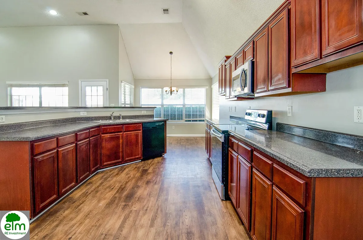 Building Photo - 11646 Mahogany Dr