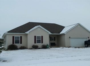 1213 Lakeside Way, Gas City, IN 46933