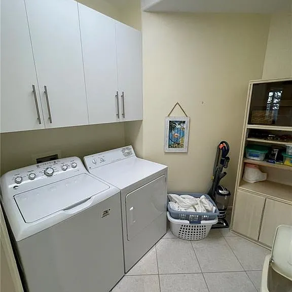 784 Carrick Bend Cir #101 — Photo 34