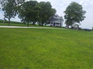 2945 N Kenney Rd, Decatur, IL 62526