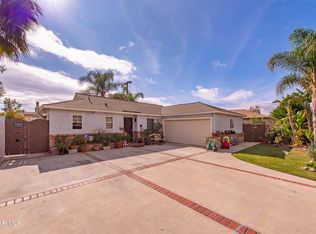 17928 Strathern St, Reseda, CA 91335