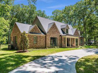 6051 Robin Hill Rd, Nashville, TN 37205