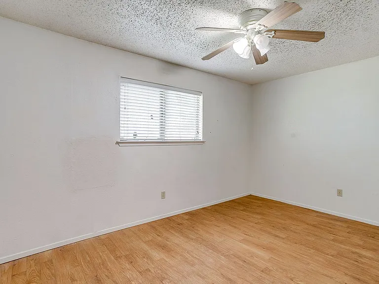 7221 Church Park Dr — Photo 16