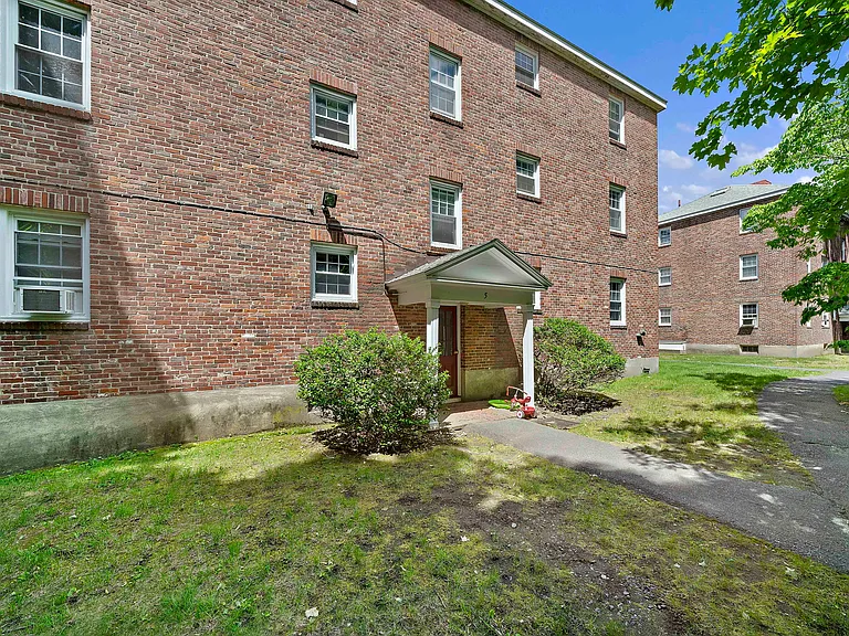 5 Dexter St #4 — Photo 14