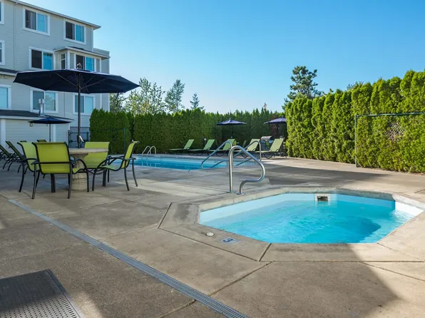 Chinook Way Apartments, 21933 NE Chinook Way, Fairview, OR 97024