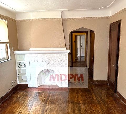 2nd image of 4830 Grayton St Unit 1N