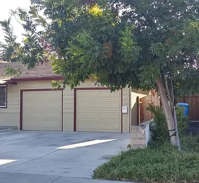 3 bed, 1100 sqft, $3,940 — Photo 1