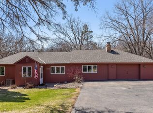 5118 Woodhill Rd, Minnetonka, MN 55345