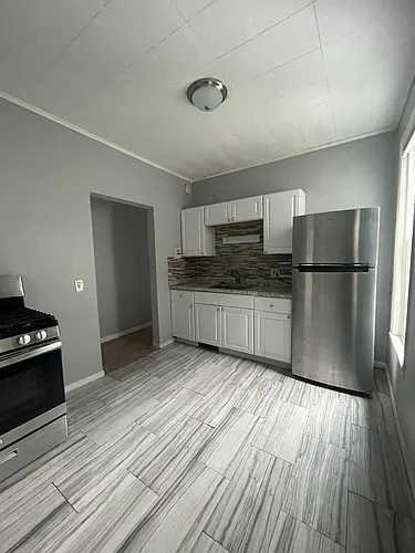 90 Cottage St #22 Photo 1