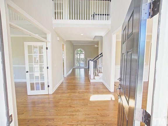 3rd image of 4208 Sugar Pine Ln