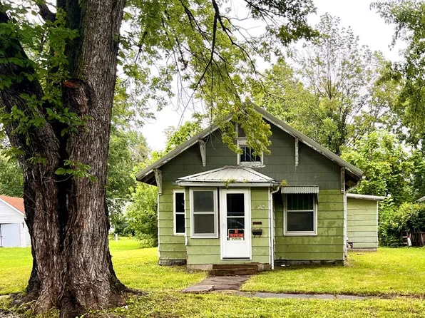 547 Harrison St, Brookfield, MO 64628