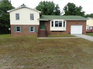 632 W Cochran Ave, Fayetteville, NC 28301