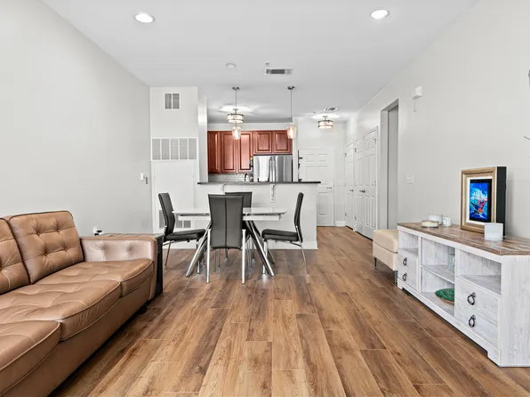 200 W Elm St, Conshohocken, PA