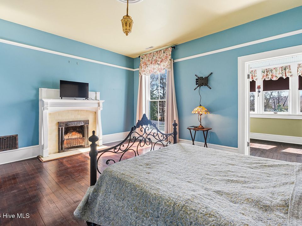 46th image of this home