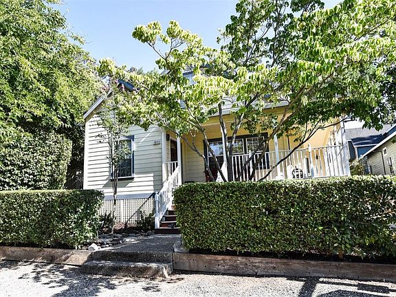 3rd image of 1013 Figueroa St