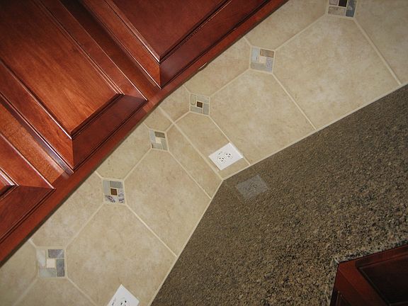 Gorgeous backsplash!
