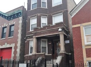 2354 S Whipple St APT 3, Chicago, IL 60623