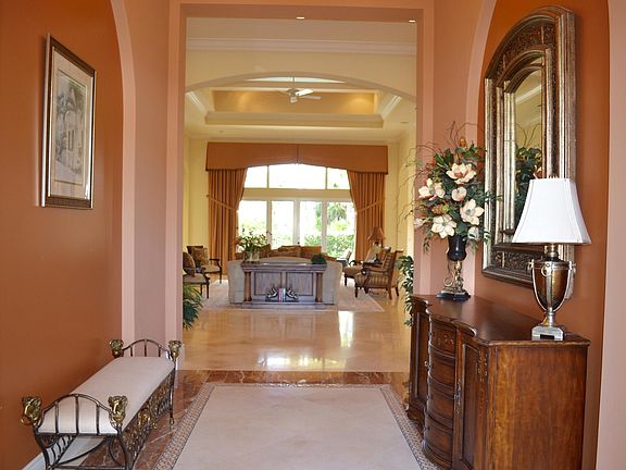 2nd image of 208 SE Bella Strano