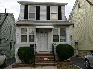 11939 6th Ave, College Point, NY 11356