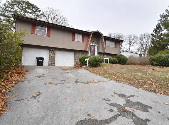 2nd image of 9324 Somerset Dr