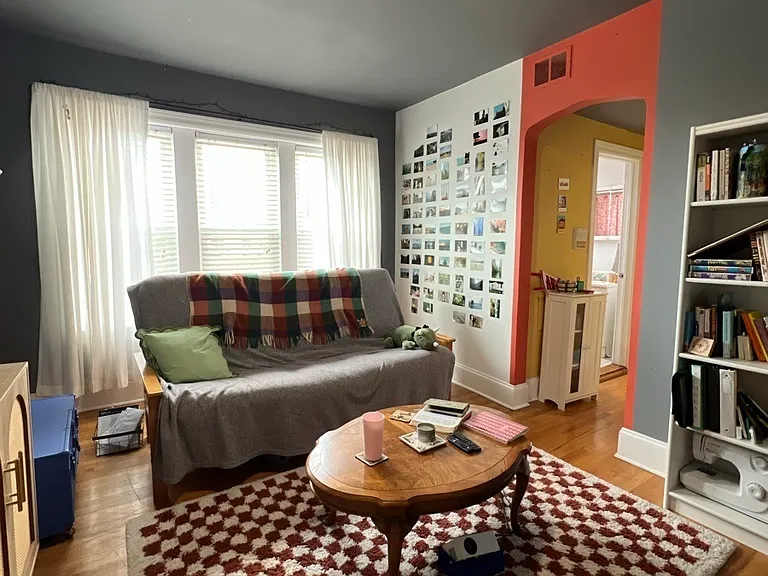 2352 N Saint Louis Ave #3 — Photo 1