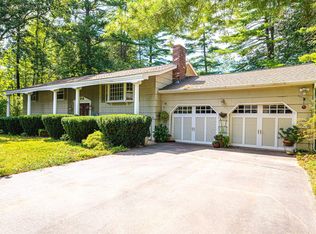 12 Fernwood Dr, Merrimack, NH 03054