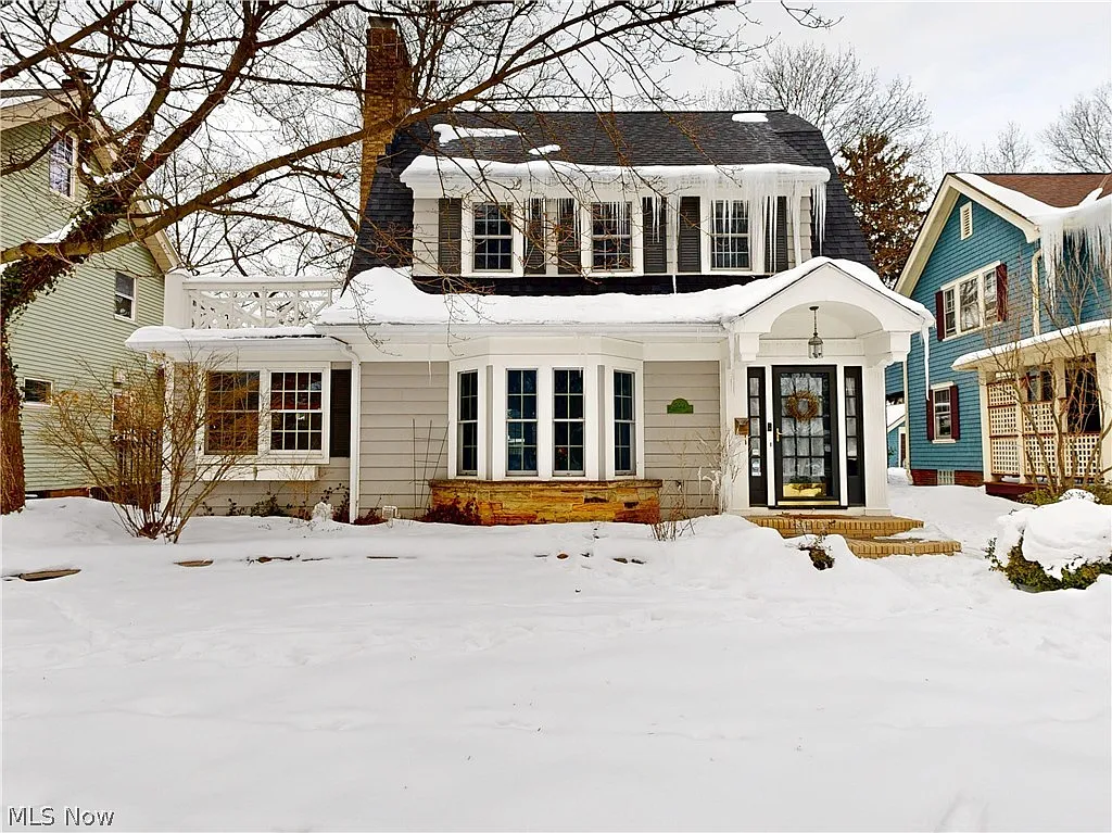 3001 Coleridge Rd photo 1