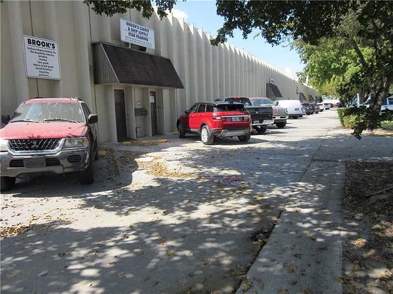 1st image of 7242 NW 66th St #102