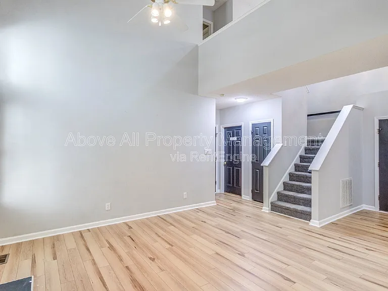 103 Unaka Ct — Photo 18