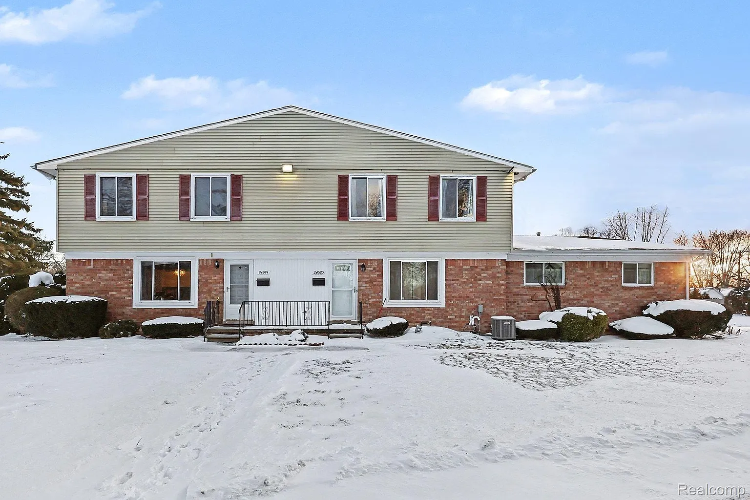 24570 Quad Park Ln photo 1
