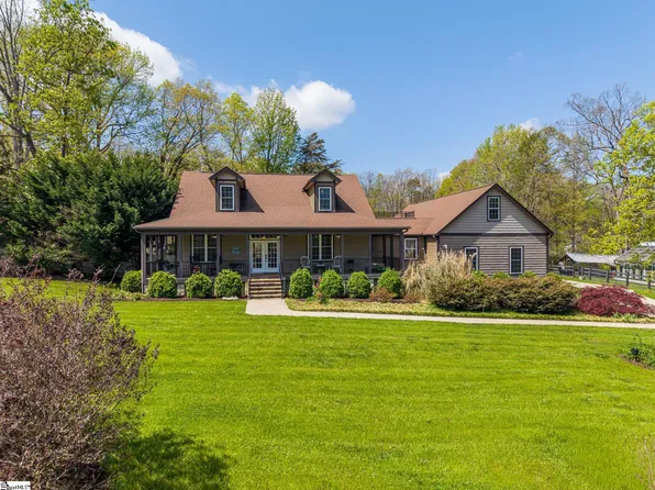 40 Harding Dr, Greenville, SC 29609