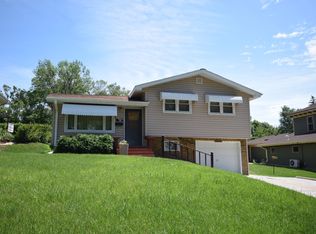 215 3rd Ave E, Sisseton, SD 57262