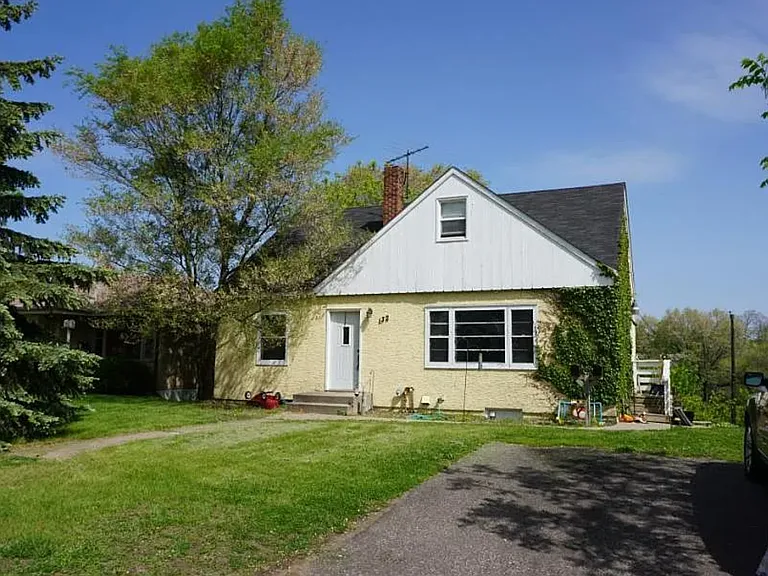 132 W Warburton St — Photo 17