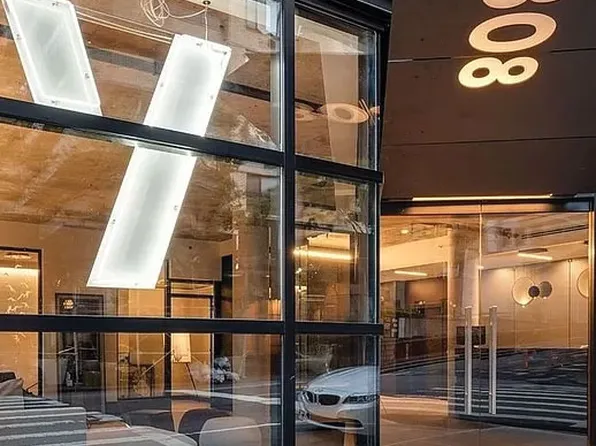 308 East 38th Street image 7 of 15