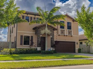 2584 SE 1st St, Homestead, FL 33033