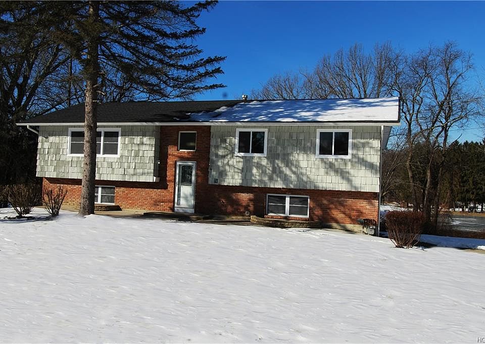 1st image of 68 Eisenhower Dr