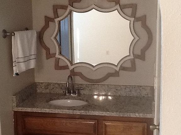 3rd image of 6617 Lyndale Dr