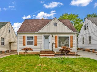 19315 Raymond St, Maple Heights, OH 44137