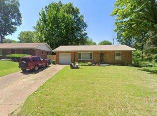 8334 Hawkesbury Dr, Saint Louis, MO