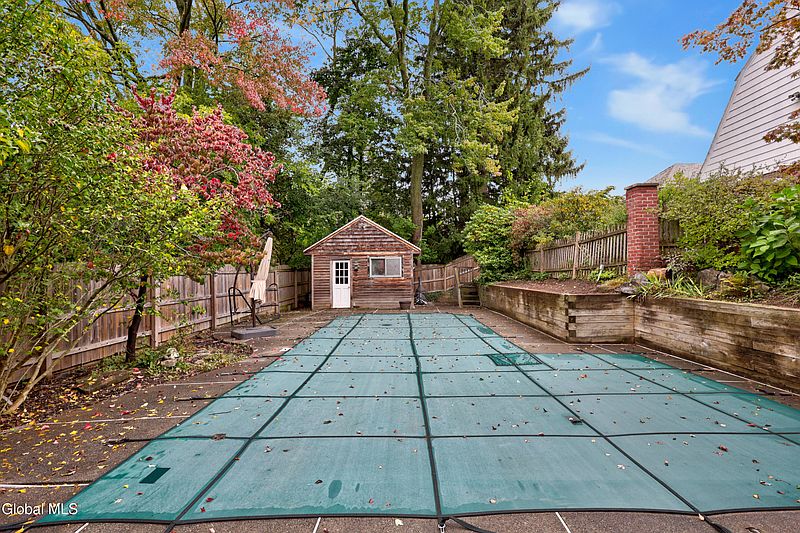 5th image of 254 Lenox Avenue