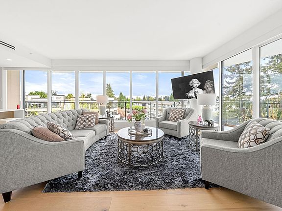 4th image of 1439 George St #305
