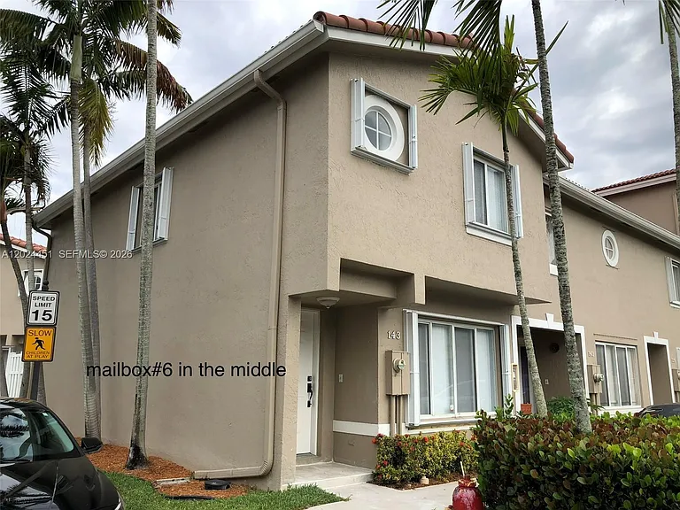 143 Riviera Cir #143 — Photo 19