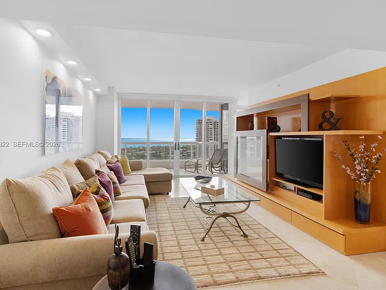 21055 Yacht Club Dr #2310 — Photo 3