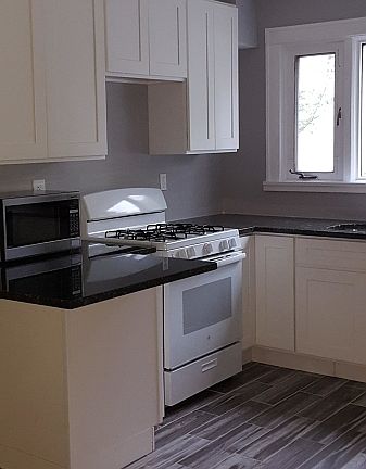 2nd image of 67 Ashland Ave