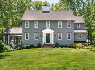 17 Haystack Ln, Cohasset, MA 02025