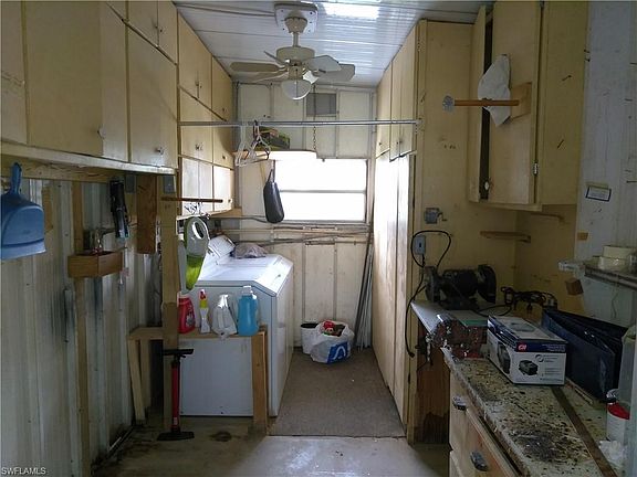 4th image of 2788 Breezewood Dr