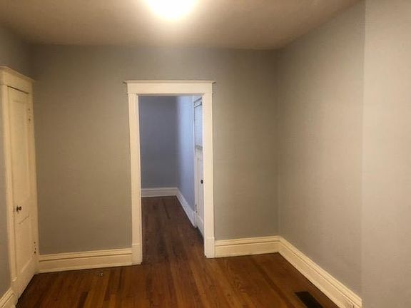 4th image of 4020 Potomac St APT 1W