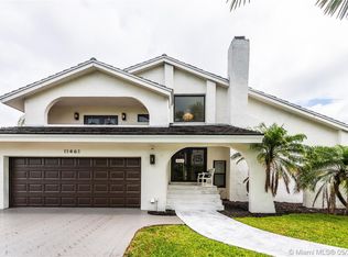 11461 SW 104th St, Miami, FL 33176